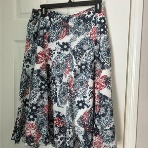 Chico’s Floral Patterned lined Skirt - Red, Blue, and White size 2